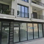 Sun In The Heart Of - Location - Free Private Parking Apartman