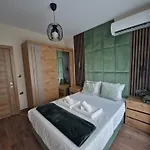 Sun In The Heart Of - Location - Free Private Parking *