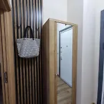 Sun In The Heart Of - Location - Free Private Parking Apartman *